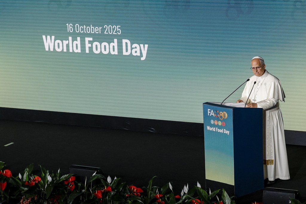 El Papa León XIV pronuncia su discurso durante la ceremonia del Día Mundial de la Alimentación.